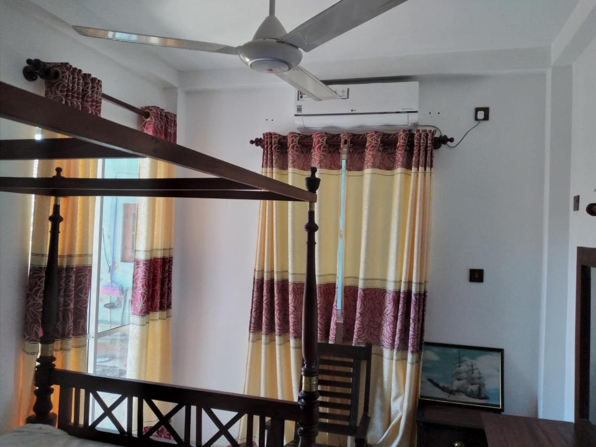 אמבלנגודה Golden Villa מראה חיצוני תמונה