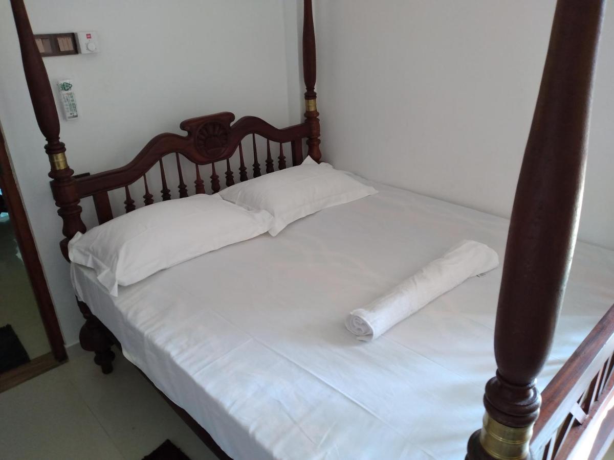 אמבלנגודה Golden Villa מראה חיצוני תמונה