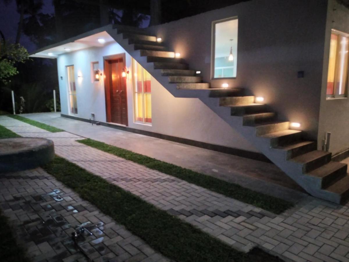 אמבלנגודה Golden Villa מראה חיצוני תמונה