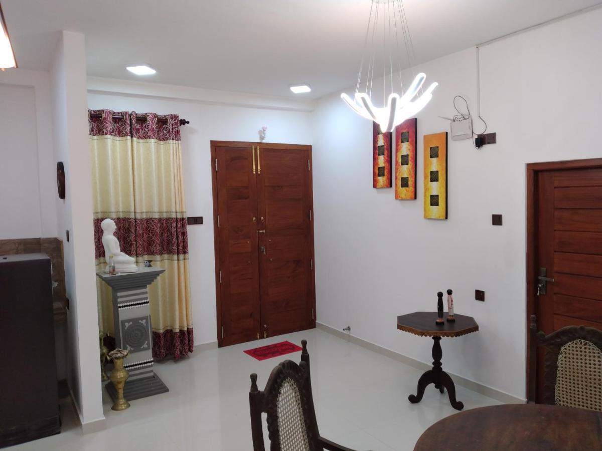 אמבלנגודה Golden Villa מראה חיצוני תמונה