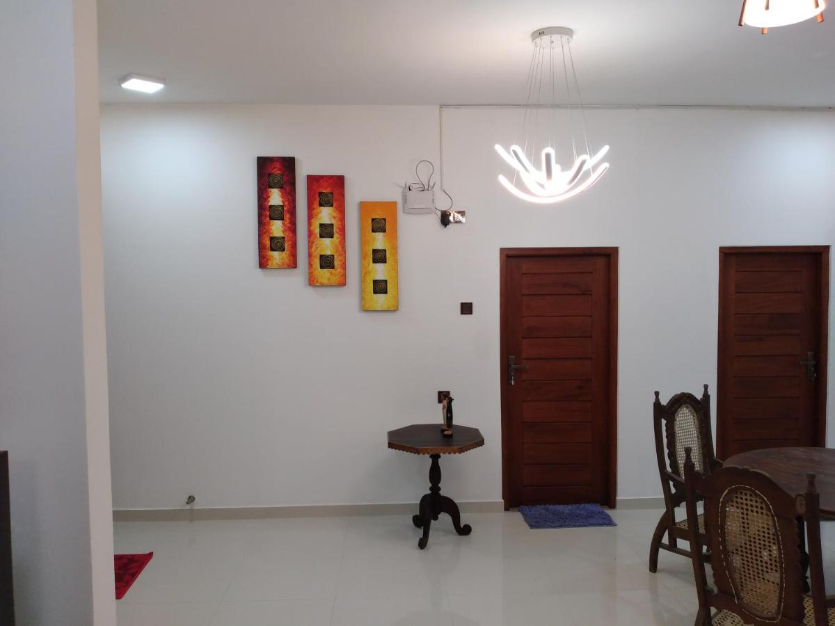 אמבלנגודה Golden Villa מראה חיצוני תמונה